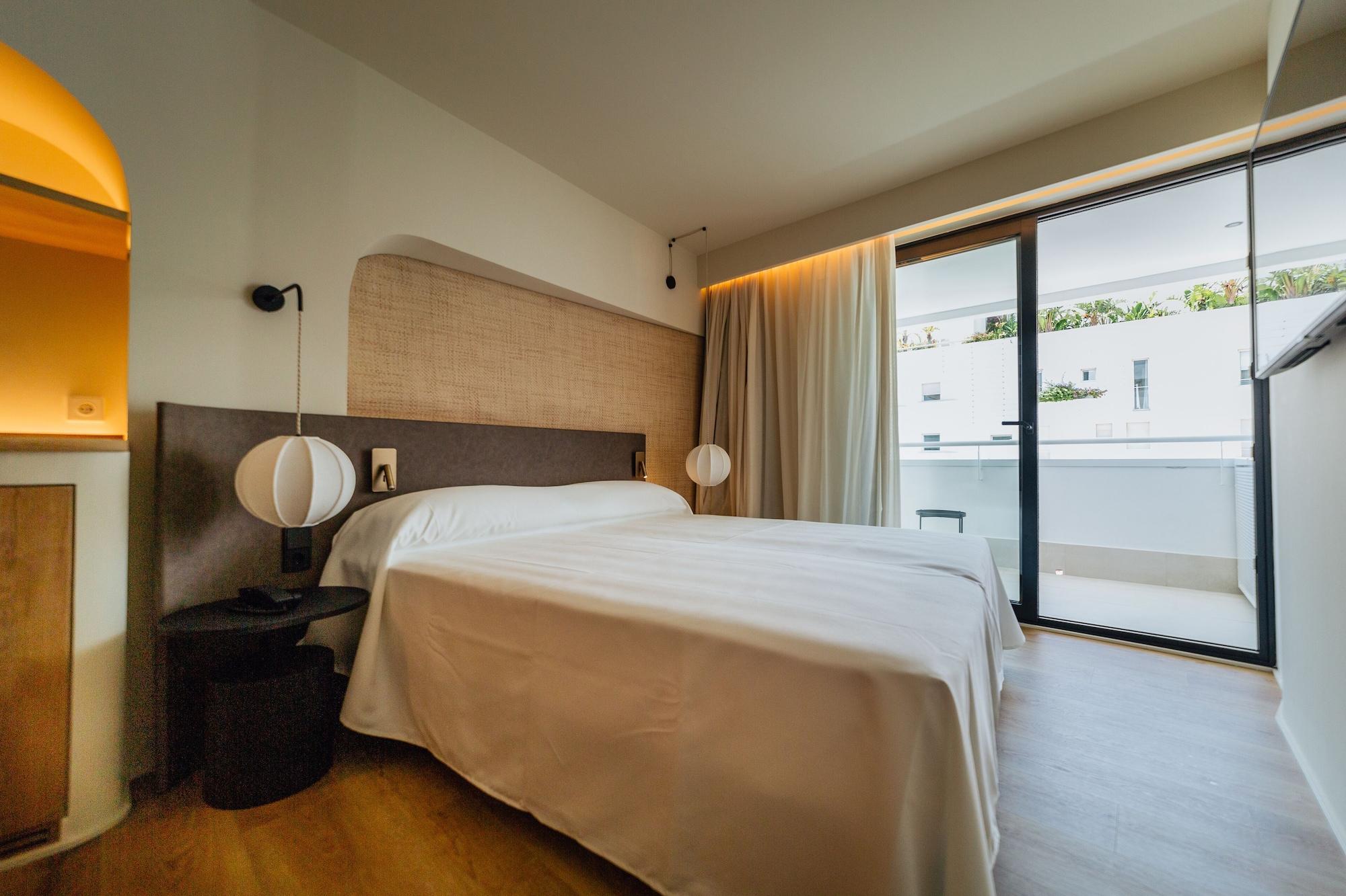 El Hotel Pacha Ibiza Town Ngoại thất bức ảnh